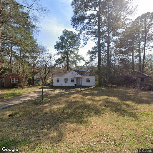 Primary Photo - 211 W Santa Clair St