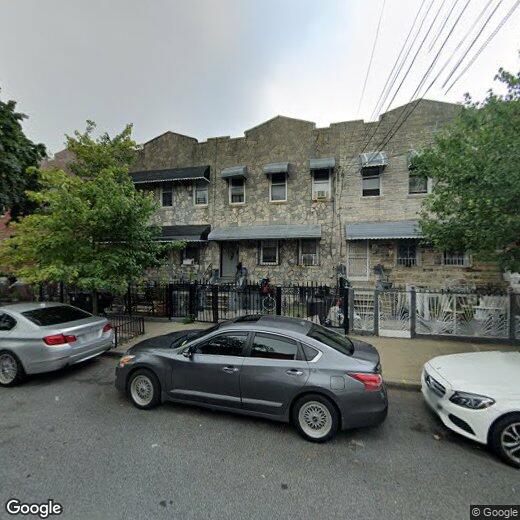 Primary Photo - 745 Taylor Ave