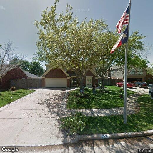 Foto principal - 3906 Hazelwood Dr