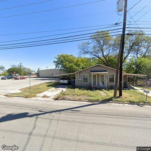 Primary Photo - 203 Veterans Ave