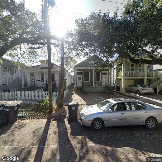 Primary Photo - 4040 Banks St