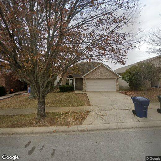 Primary Photo - 205 Spring Valley Ln