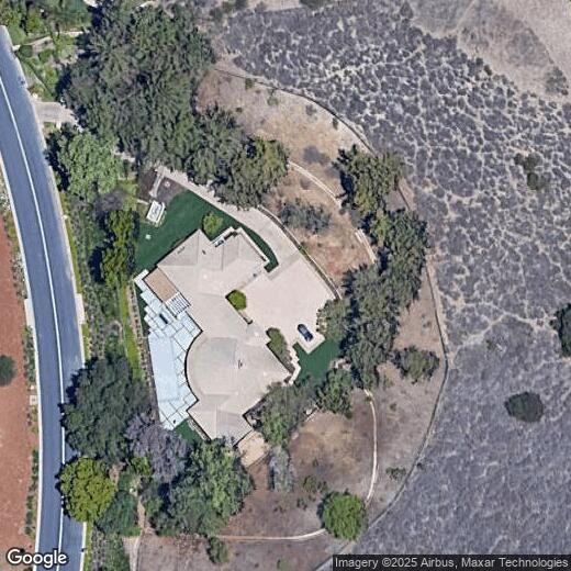 Primary Photo - 1000 Lakeview Canyon Rd