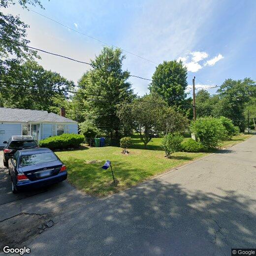 Primary Photo - 3 Willow Ln