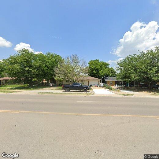 Foto principal - 1415 W Lingleville Rd