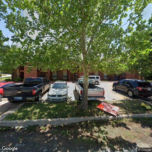 Primary Photo - 1914-1914 SW D Ave