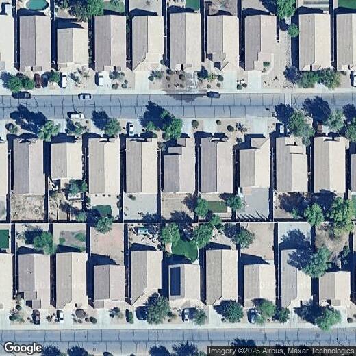 Foto principal - 3 Bedroom Pet-Friendly Home in San Tan Valley, AZ with Main Street Renewal