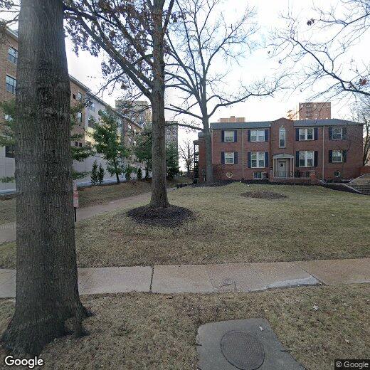 827 Westwood Dr Unit 1E, Clayton, MO 63105 Condo for Rent in Clayton