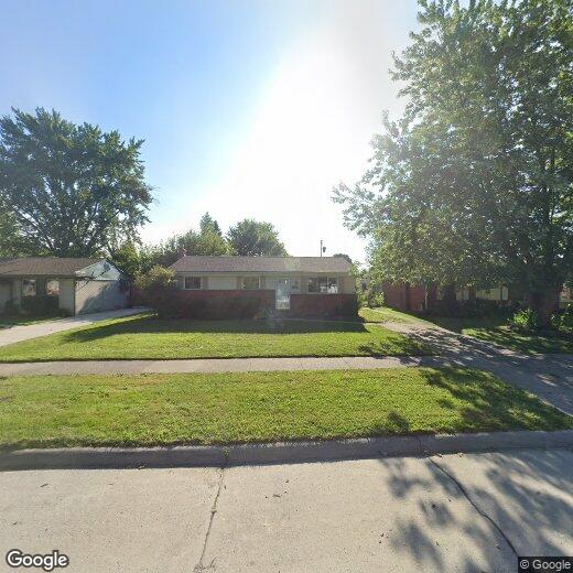 Primary Photo - 15587 Oakbrook St