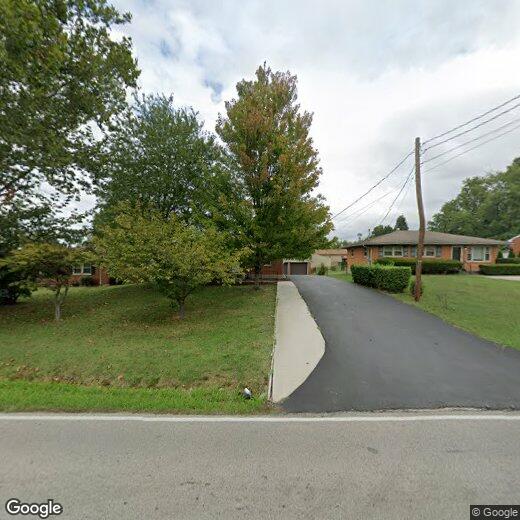 6003 Applegate Ln, Louisville, KY 40219 House Rental in Louisville