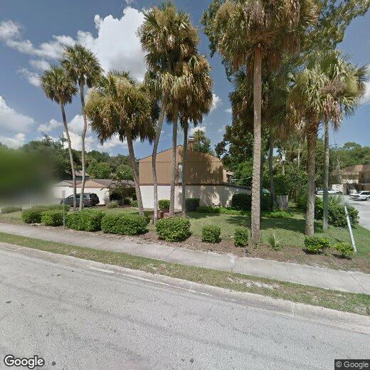 Primary Photo - 1 Fair Oaks Cir