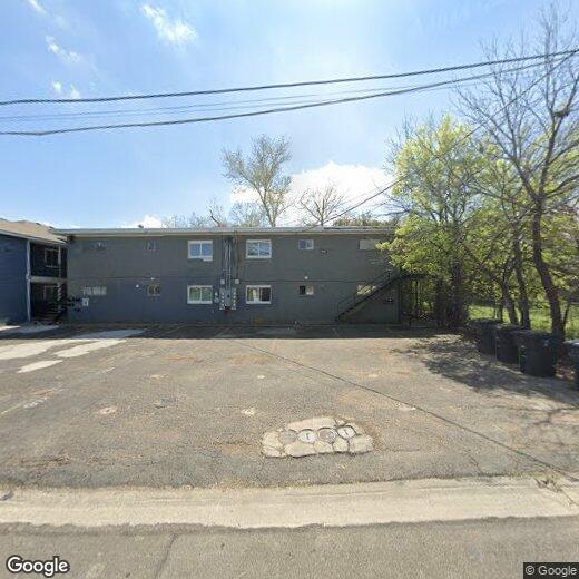 Primary Photo - 414 E Dunn Ave