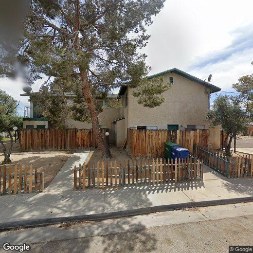 Primary Photo - 213 N Alvord St