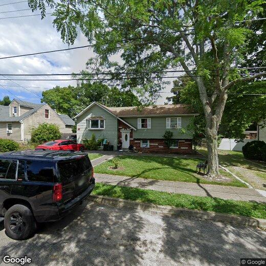 Primary Photo - 47 Hoffman Ln