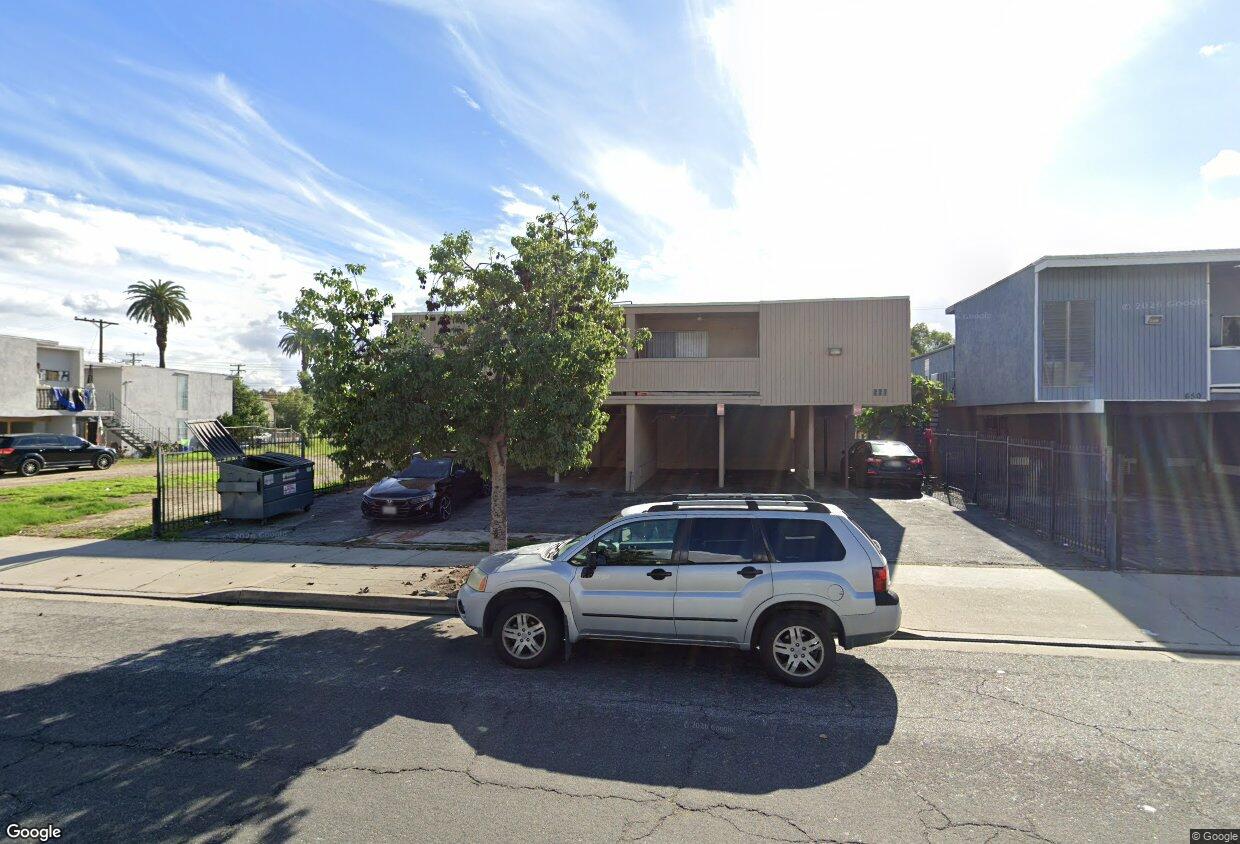 660 E 6th St, Azusa, CA 91702 Room for Rent in Azusa, CA